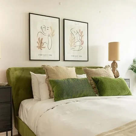 Apartman Center Elegance 4-bedroom *